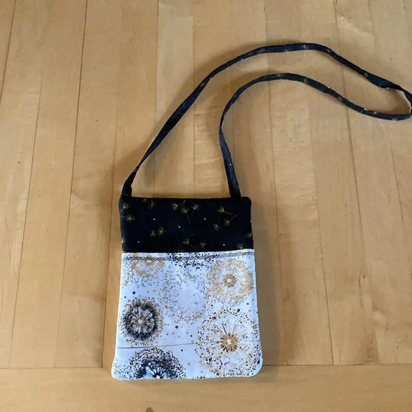 Dandelion Black & White Handmade Bag / Purse - Picture 2 of 4